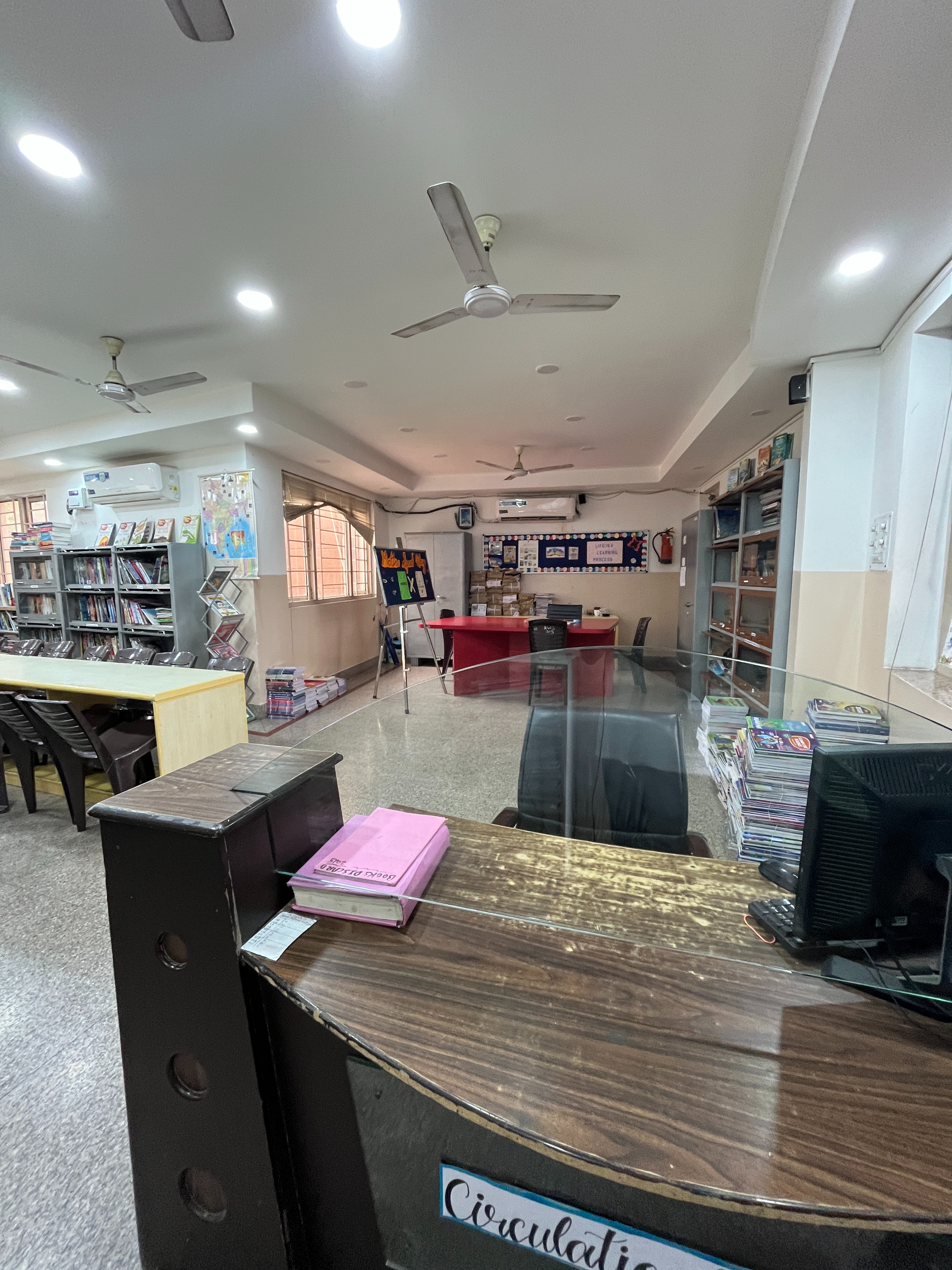 Adarsh World School Dwarka 011 4501 7923, 4501 7924  School Library